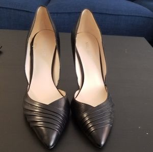 Nine West black D'Orsay pumps